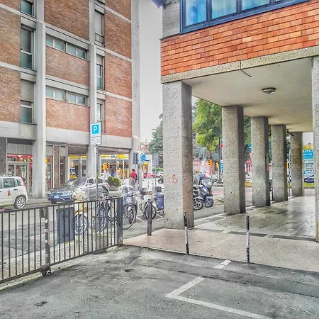 Apartment M09 *